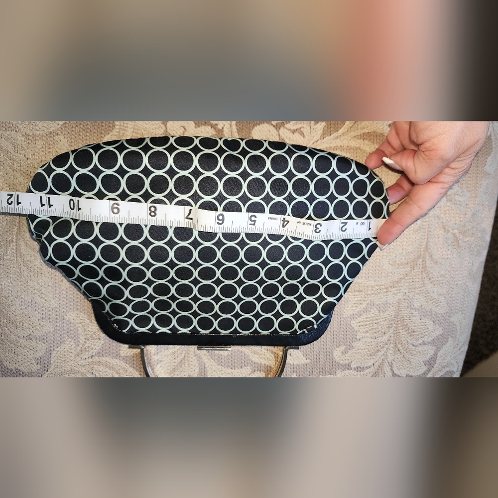 Purses - Picture 6 of 7